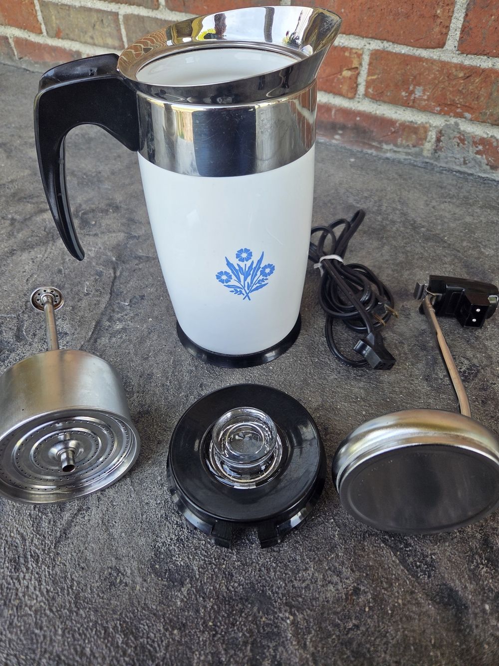 Vintage Corningware Blue Cornflower 6-cup Coffee Percolator- Complete Set EUC - Picture 2 of 13